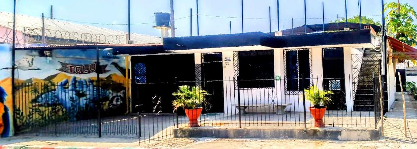 Oasis De Tolu Hotel Exterior photo