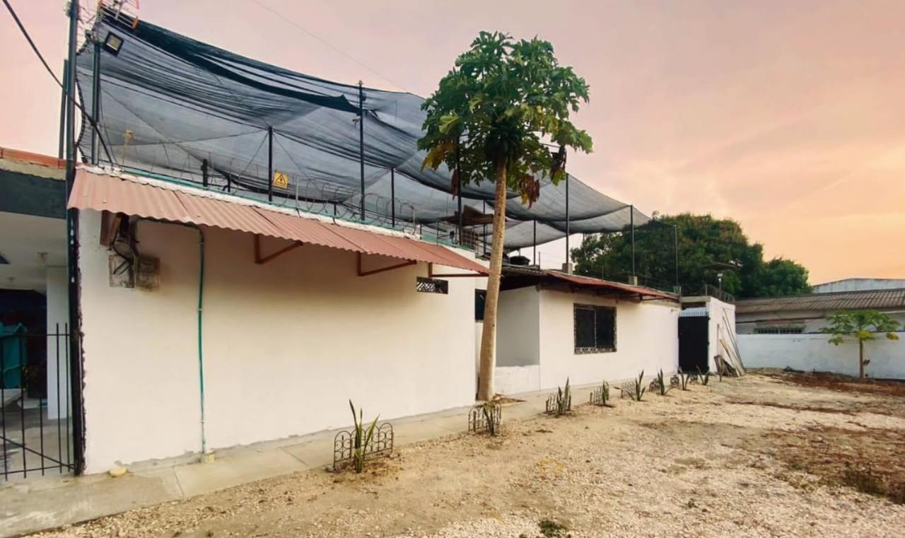 Oasis De Tolu Hotel Exterior photo