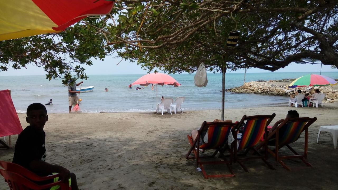 Oasis De Tolu Hotel Exterior photo